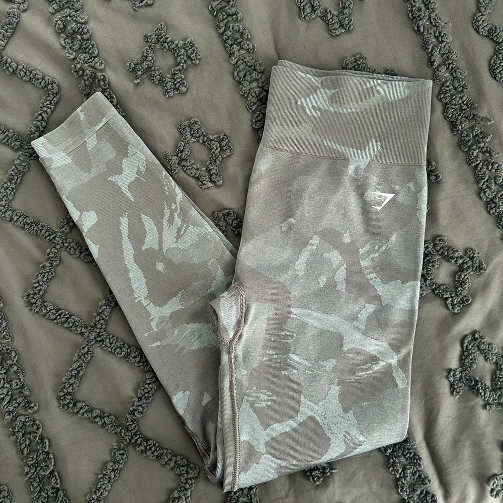 Gymshark adapt camo leggings
